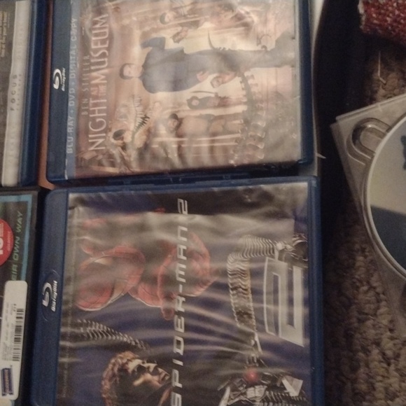 Blu Ray DVD Lot - Picture 3 of 4